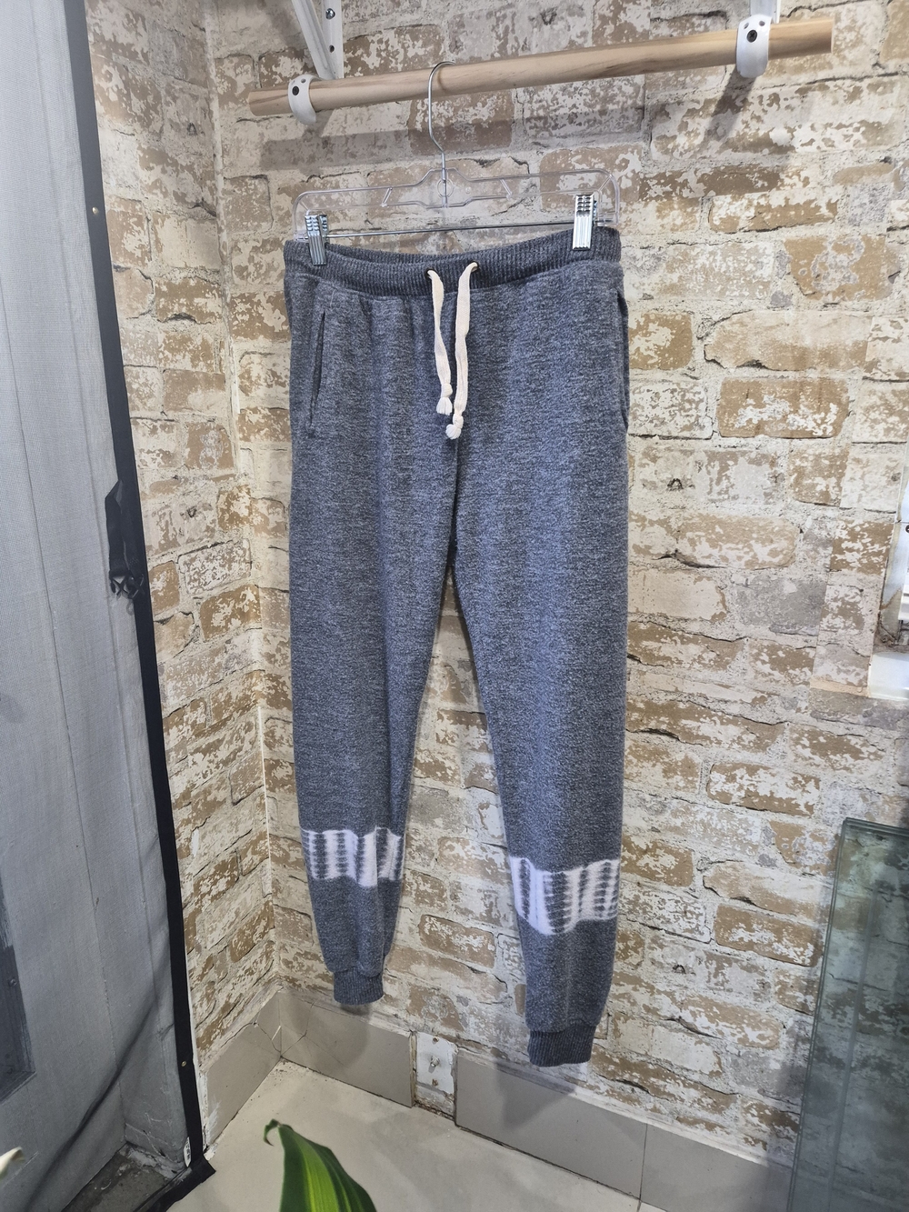 Theo & Spence gray lounge jogger sweatpants with tie-dye stripe detail